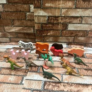 Colorful Dinosaur and Animal Figurines Set(wooden & plastic)